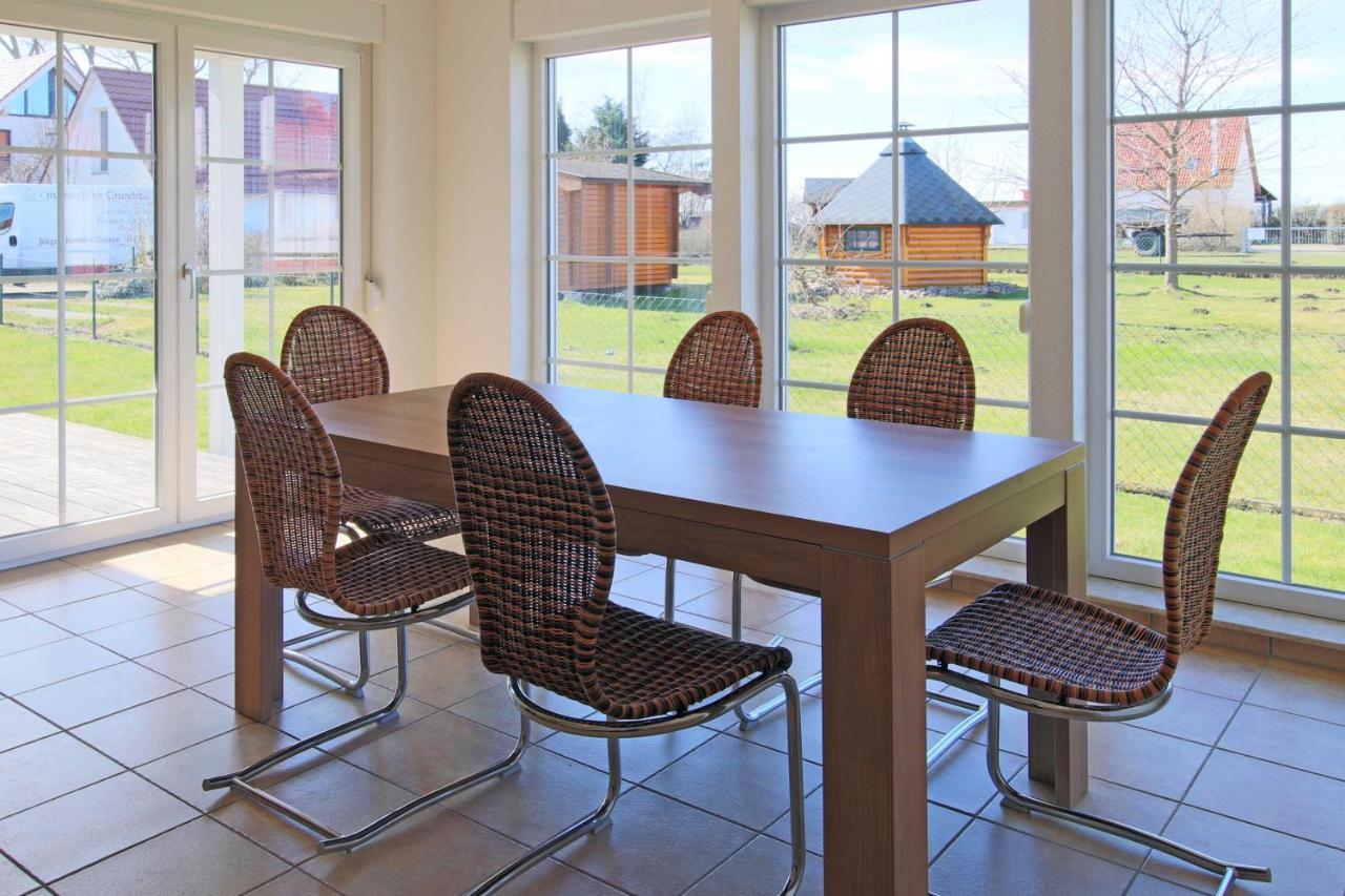 Ferienhaus Luessvitz Ummanz Екстериор снимка