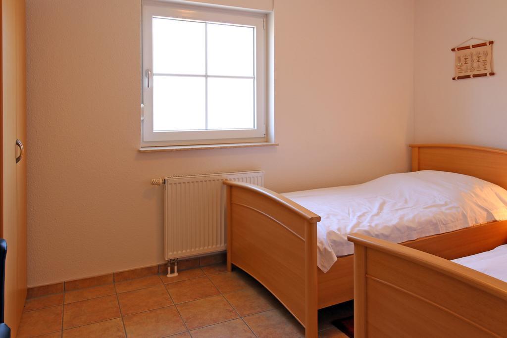 Ferienhaus Luessvitz Ummanz Екстериор снимка